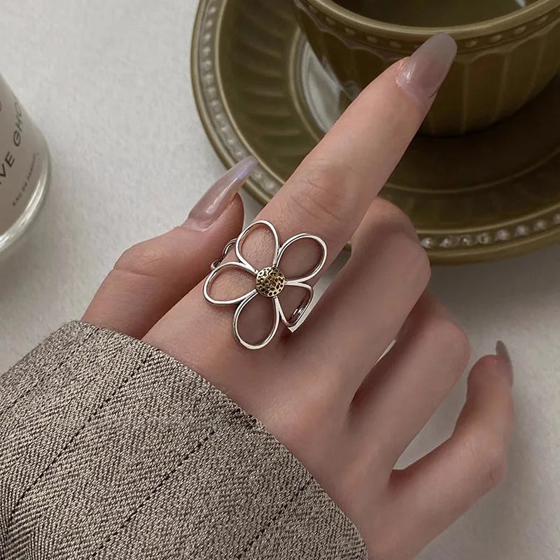 Women's 925 Sterling Silver Hollow Out Flower Ring