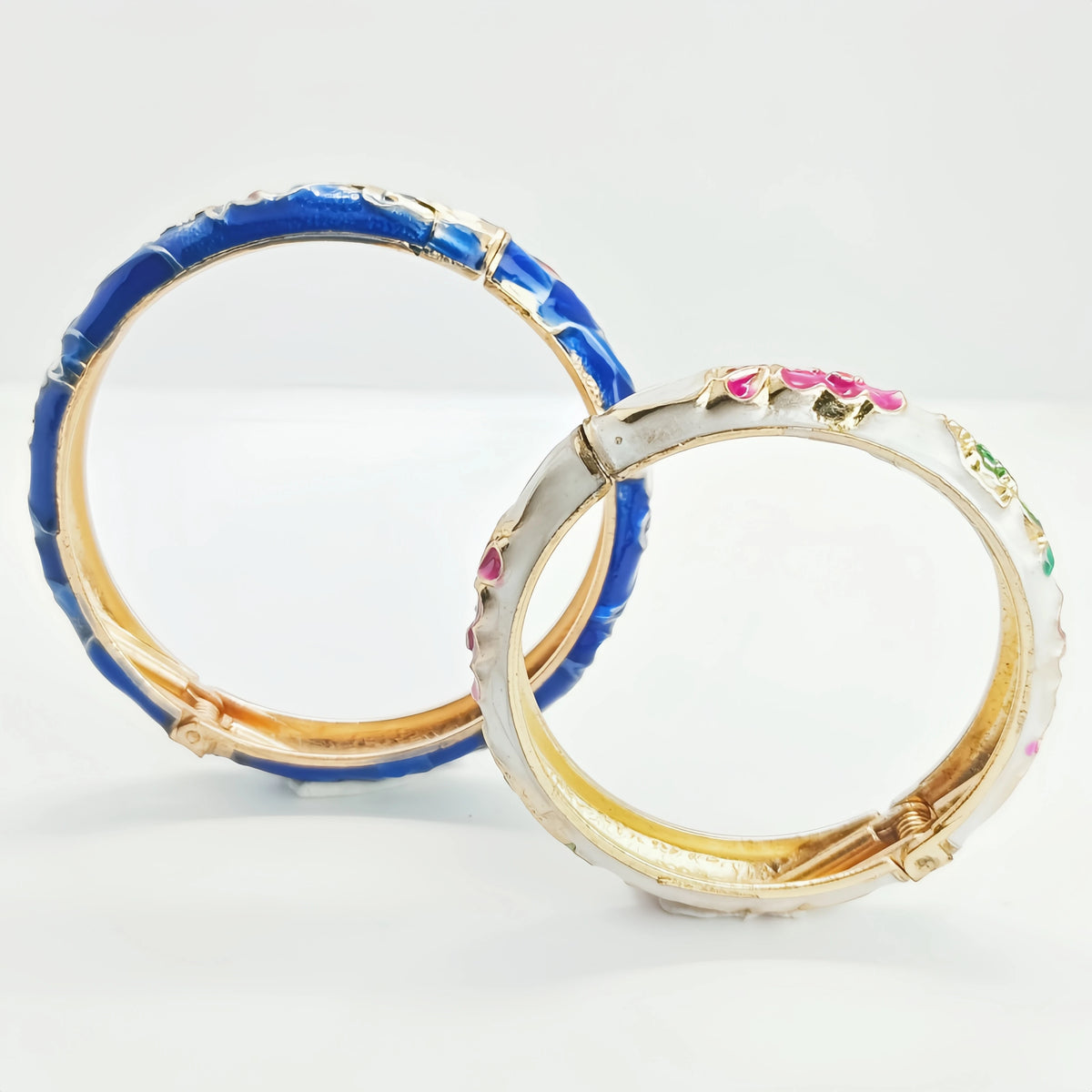 Women's Zinc Alloy Floral Enamel Open Cuff Bracelet 12-Piece Set