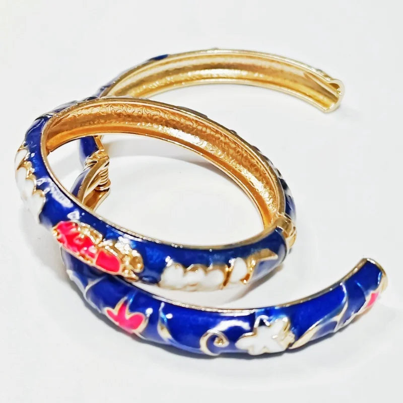Women's Zinc Alloy Floral Enamel Open Cuff Bracelet 12-Piece Set
